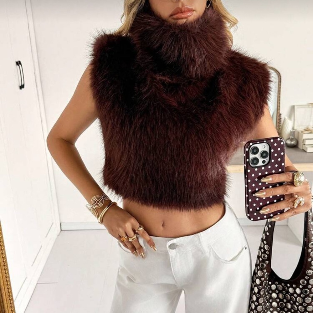 Siren Gaze Siren Gaze Women's Burgundy Red And Brown Fur Turtleneck Vest Top - Picture 4 of 4